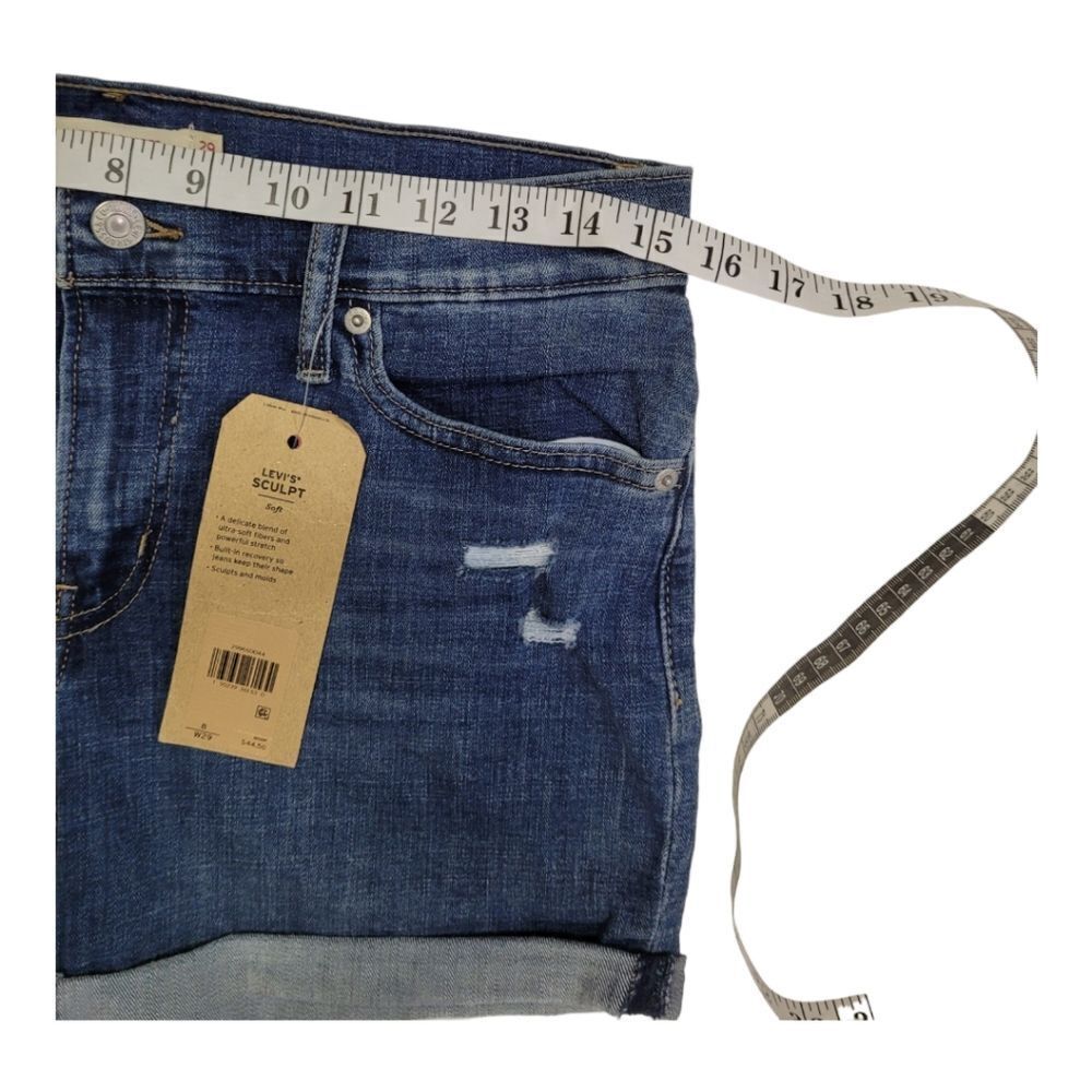 Levi's mid length short - Picture 7 of 12